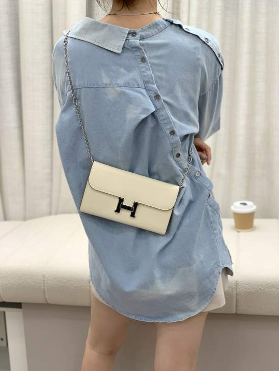 Picture of Hermes Wallets _SKUfw214807833fw